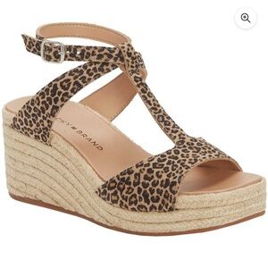 ✅Lucky Brand Valki T Strap Leather Platform Sandal.